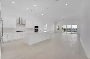 12669 Nautilus Cir, Palm Beach Gardens, FL 33412 - Photo 11
