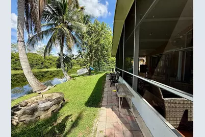 870 NW 166th Avenue, Pembroke Pines, FL 33028 - Photo 61