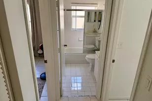 870 NW 166th Ave, Pembroke Pines, FL 33028 - Photo 37
