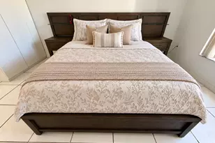 870 NW 166th Ave, Pembroke Pines, FL 33028 - Photo 23