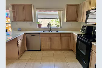 870 NW 166th Avenue, Pembroke Pines, FL 33028 - Photo 47