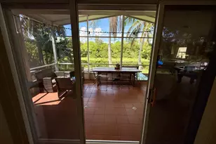 870 NW 166th Ave, Pembroke Pines, FL 33028 - Photo 69