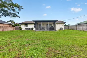 774 SE Elwood Ave, Port Saint Lucie, FL 34983 - Photo 25