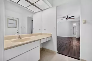 10145 Harbourtown Ct, Boca Raton, FL 33498 - Photo 45