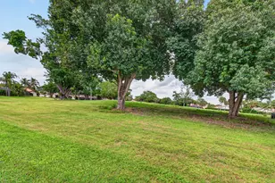 10145 Harbourtown Ct, Boca Raton, FL 33498 - Photo 57
