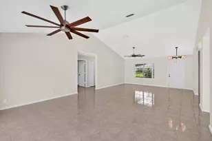 10145 Harbourtown Ct, Boca Raton, FL 33498 - Photo 19