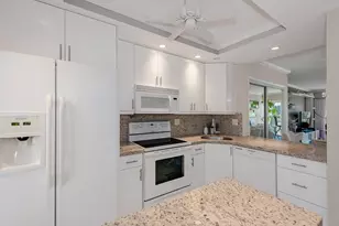 465 Paradise Isle Blvd, Hallandale Beach, FL 33009 - Photo 15