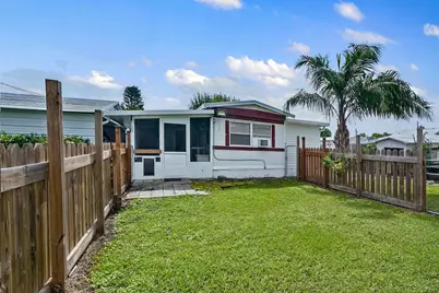 1058 Clark Lane, Moore Haven, FL 33471 - Photo 13