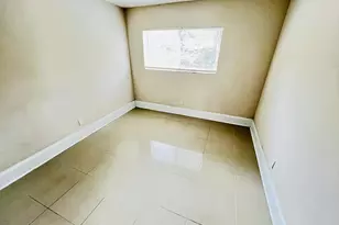441 NW 7th, Fort Lauderdale, FL 33311 - Photo 5