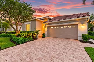 90 Monterey Pointe Dr, Palm Beach Gardens, FL 33418 - Photo 3