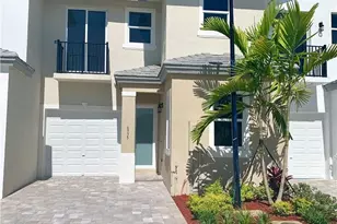 6935 Pines Cir, Coconut Creek, FL 33073 - Photo 1