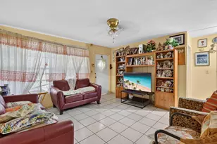 913 Jamaican Dr, West Palm Beach, FL 33415 - Photo 7