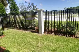 6935 Pines Cir, Coconut Creek, FL 33073 - Photo 13