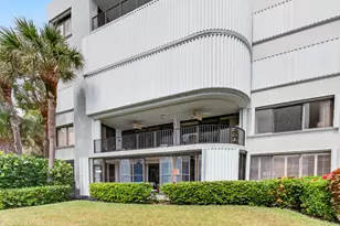 8200 Lakeshore Dr, Hypoluxo, FL 33462 - Photo 41
