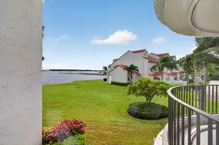 8200 Lakeshore Dr, Hypoluxo, FL 33462 - Photo 69