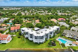 8200 Lakeshore Dr, Hypoluxo, FL 33462 - Photo 3