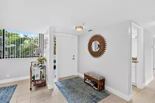 8200 Lakeshore Dr, Hypoluxo, FL 33462 - Photo 9