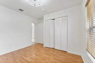 2212 NW 9th Ct, Fort Lauderdale, FL 33311 - Photo 11