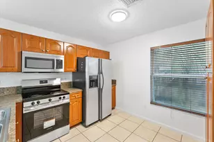 2212 NW 9th Ct, Fort Lauderdale, FL 33311 - Photo 7