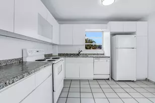 4707 NW 7th St, Miami, FL 33126 - Photo 17