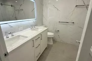 5275 Jamboree Pl, Margate, FL 33063 - Photo 17