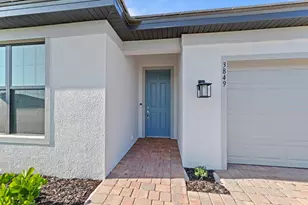3849 Passion Vine Dr, Alva, FL 33920 - Photo 5