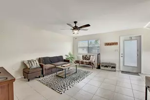 169 Brittany D, Delray Beach, FL 33446 - Photo 3