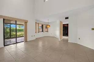 942 SW 113th Terrace, Pembroke Pines, FL 33025 - Photo 31