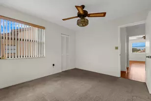 942 SW 113th Terrace, Pembroke Pines, FL 33025 - Photo 21