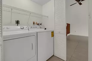 942 SW 113th Terrace, Pembroke Pines, FL 33025 - Photo 41