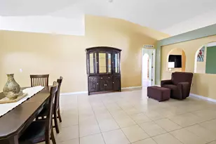8745 105th Ct, Vero Beach, FL 32967 - Photo 7
