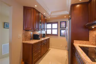 1012 N Ocean Blvd, Pompano Beach, FL 33062 - Photo 15