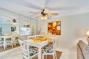 22 Abbey Ln, Delray Beach, FL 33446 - Photo 5