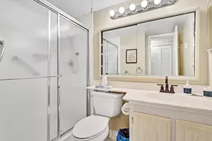 22 Abbey Ln, Delray Beach, FL 33446 - Photo 11