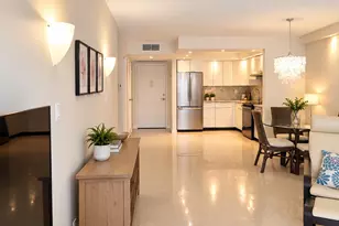 800 Parkview Dr, Hallandale Beach, FL 33009 - Photo 13