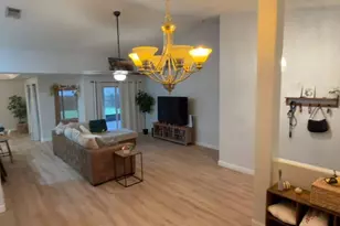632 SW Jaffe Ave, Port Saint Lucie, FL 34953 - Photo 11