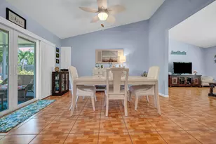 8026 Marshwood Ln, Lake Worth, FL 33467 - Photo 9
