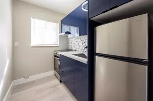 2726 Adams St, Hollywood, FL 33020 - Photo 3