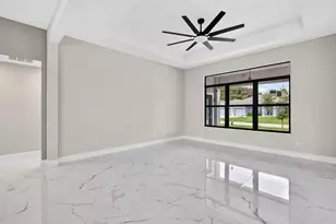 6447 NW Fontana St, Port Saint Lucie, FL 34986 - Photo 9