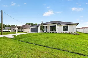 6447 NW Fontana St, Port Saint Lucie, FL 34986 - Photo 3