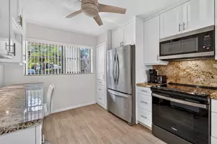 12926 Briarlake Dr, Palm Beach Gardens, FL 33418 - Photo 13