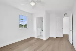 2016 Shoma Dr, Royal Palm Beach, FL 33414 - Photo 13