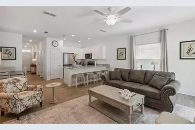 913 S 7th Street, Fernandina Beach, FL 32034 - Photo 13