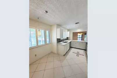 40 Pelican Pointe Drive #205, Delray Beach, FL 33483 - Photo 9