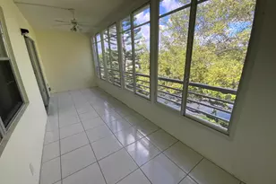 4102 Newport U, Deerfield Beach, FL 33442 - Photo 13