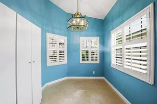392 NW Breezy Point Loop, Port Saint Lucie, FL 34986 - Photo 7