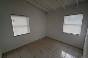 1729 NW 16th Ave, Fort Lauderdale, FL 33311 - Photo 9