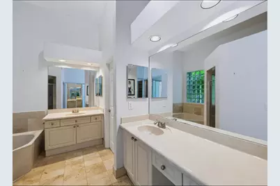 5574 Bermuda Dunes Circle, Lake Worth, FL 33463 - Photo 21