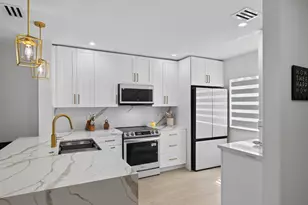 20869 NW 2nd St, Pembroke Pines, FL 33029 - Photo 3