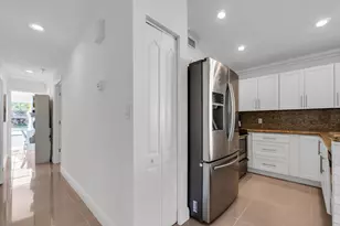 11391 Whisper Sound Dr, Boca Raton, FL 33428 - Photo 11
